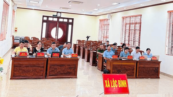 XÃ LỘC BÌNH THAM DỰ HỘI NGHỊ SƠ KẾT 1 NĂM VẬN HÀNH CHÍNH QUYỀN ĐỊA PHƯƠNG 2