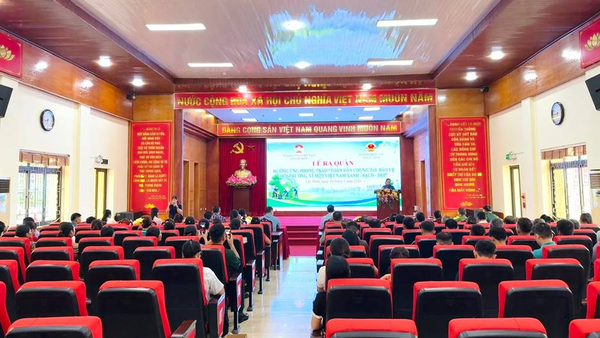 LỄ RA QUÂN HƯỞNG ỨNG PHONG TRÀO THI ĐUA “TOÀN DÂN CHUNG TAY BẢO VỆ MÔI TRƯỜNG, VÌ MỘT VIỆT NAM XANH – SẠCH – ĐẸP”