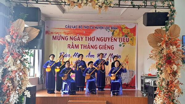 Câu lạc bộ Thơ ca huyện Lộc Bình: Tổ chức Mừng ngày thơ Nguyên tiêu Việt Nam, rằm tháng Giêng xuân Giáp Thìn năm 2024