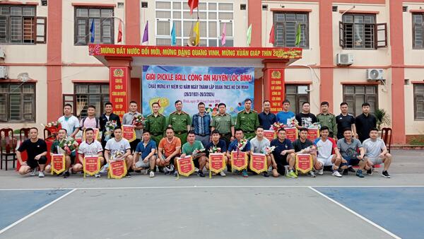 Công an huyện Lộc Bình tổ chức giải Pickle Ball năm 2024