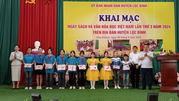 Lộc Bình tổ chức Ngày Sách và Văn hóa đọc Việt Nam lần thứ 3 năm 2024