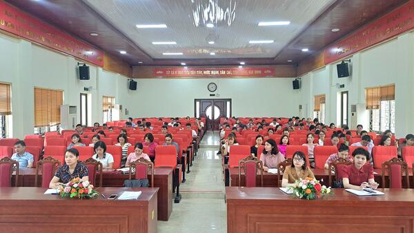 Hội nghị triển khai Nghị quyết Đại hội XIII Công đoàn Việt Nam , nhiệm kỳ 2023-2028 và Bồi dưỡng, tập huấn nghiệp vụ công tác Công đoàn năm 2024