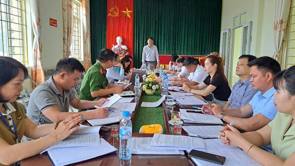 Đoàn giám sát của BTV Huyện ủy: Giám sát đối với Tập thể Đảng ủy và cá nhân các đồng chí Bí thư, Phó Bí thư Đảng ủy thị trấn Na Dương