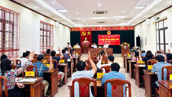HỘI ĐỒNG NHÂN DÂN HUYỆN LỘC BÌNH  TỔ CHỨC KỲ HỌP CHUYÊN ĐỀ