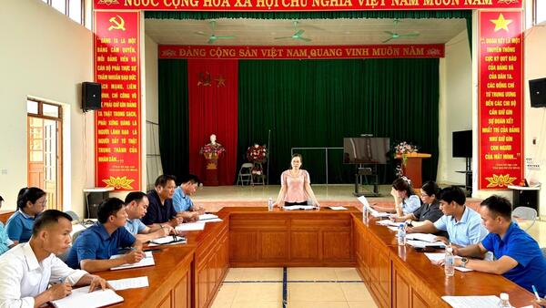 Kiểm tra tình hình triển khai xóa nhà tạm, nhà dột nát tại xã Thống Nhất