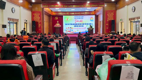 Ngày hội giao lưu Tiếng Anh cho học sinh Tiểu học Cụm 10  năm học 2025-2026