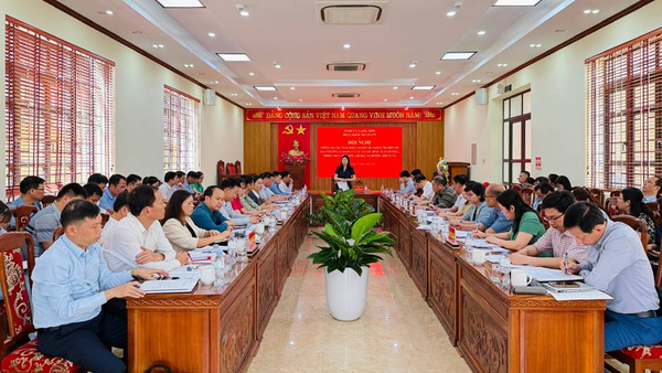 HỘI NGHỊ THÔNG QUA DỰ THẢO BÁO CÁO KẾT QUẢ KIỂM TRA CỦA ĐOÀN KIỂM TRA SỐ 379