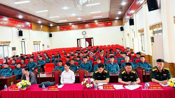 Khai mạc huấn luyện Dân quân tự vệ năm thứ nhất lớp 1 năm 2026