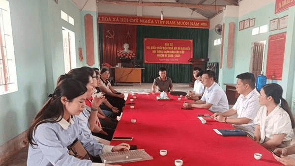 LỘC BÌNH: TỔ PHỤ TRÁCH SỐ 01 KHẢO SÁT THỰC TẾ VÀ LÀM VIỆC TẠI THÔN PÒ LÀ VÀ TẰM LỊP