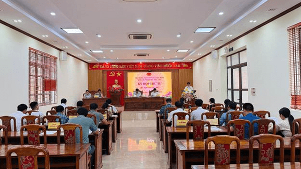 HĐND XÃ LỘC BÌNH TỔ CHỨC KỲ HỌP THỨ TƯ  (KỲ HỌP CHUYÊN ĐỀ)