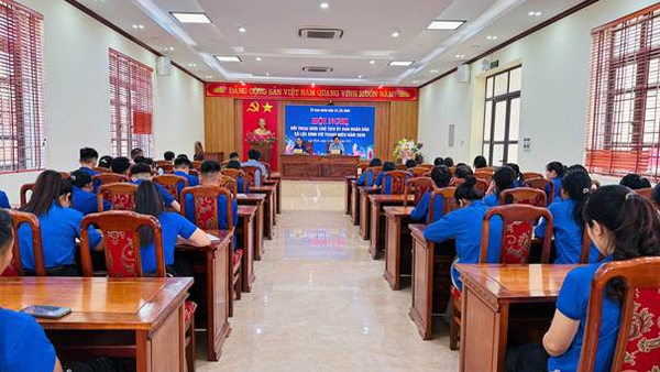 XÃ LỘC BÌNH TỔ CHỨC HỘI NGHỊ ĐỐI THOẠI GIỮA CHỦ TỊCH UBND XÃ VỚI THANH NIÊN NĂM 2026