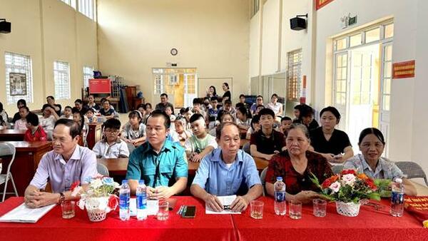 LỄ TUYÊN DƯƠNG, KHEN THƯỞNG HỌC SINH KHÁ, GIỎI NĂM HỌC 2025–2026