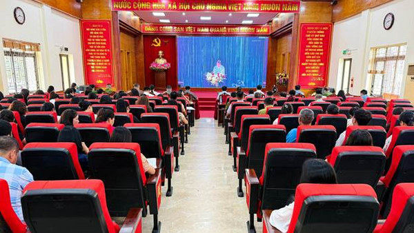 HỘI NGHỊ NGHIÊN CỨU, HỌC TẬP, QUÁN TRIỆT VÀ TRIỂN KHAI THỰC HIỆN NGHỊ QUYẾT HỘI NGHỊ LẦN THỨ BA BAN CHẤP HÀNH TRUNG ƯƠNG ĐẢNG KHÓA XIV