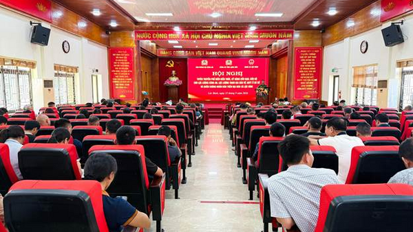 LỘC BÌNH TỔ CHỨC HỘI NGHỊ TUYÊN TRUYỀN, PHỔ BIẾN, GIÁO DỤC PHÁP LUẬT VỀ PHÒNG THỦ DÂN SỰ