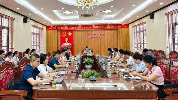 ĐẢNG ỦY XÃ LỘC BÌNH HỌP BAN CHỈ ĐẠO RÀ SOÁT, HOÀN THIỆN VỊ TRÍ VIỆC LÀM VÀ XÂY DỰNG PHƯƠNG ÁN BIÊN CHẾ GIAI ĐOẠN 2027–2031
