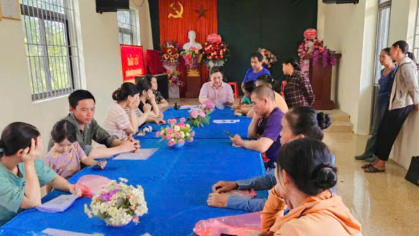 Phòng giao dịch NHCSXH Lộc Bình triển khai đối chiếu, phân loại nợ khách hàng vay vốn ngân hàng chính sách xã hội năm 2025